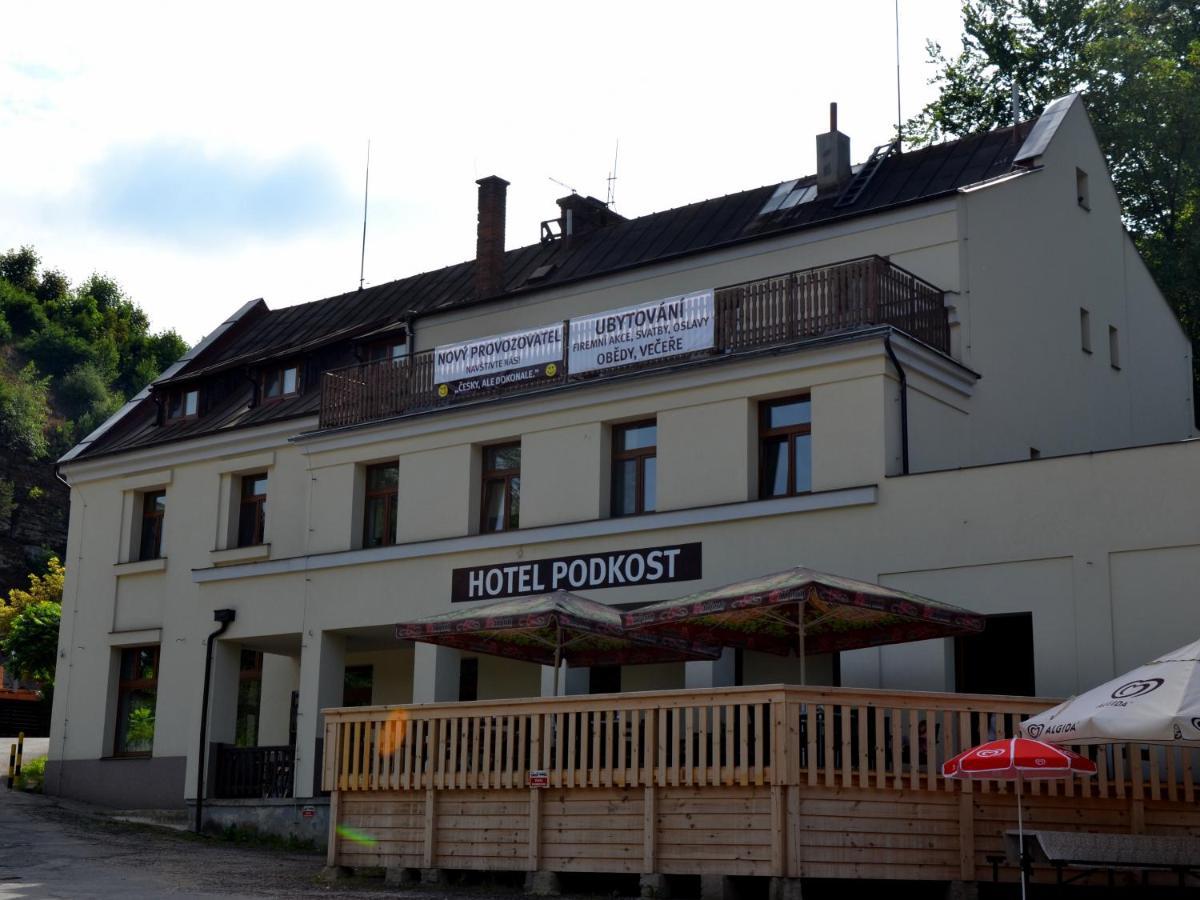 Hotel Podkost Libošovice Εξωτερικό φωτογραφία