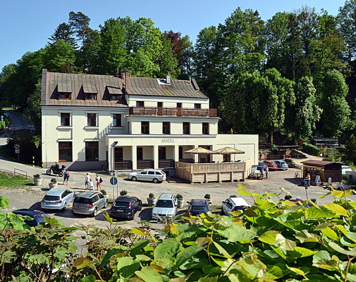Hotel Podkost Libošovice Εξωτερικό φωτογραφία